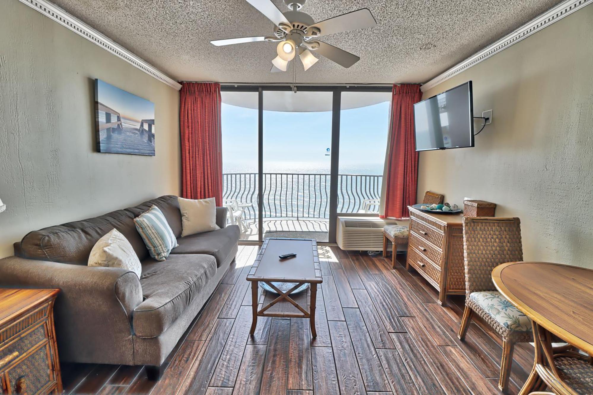 Suites At The Beach Myrtle Beach Room photo