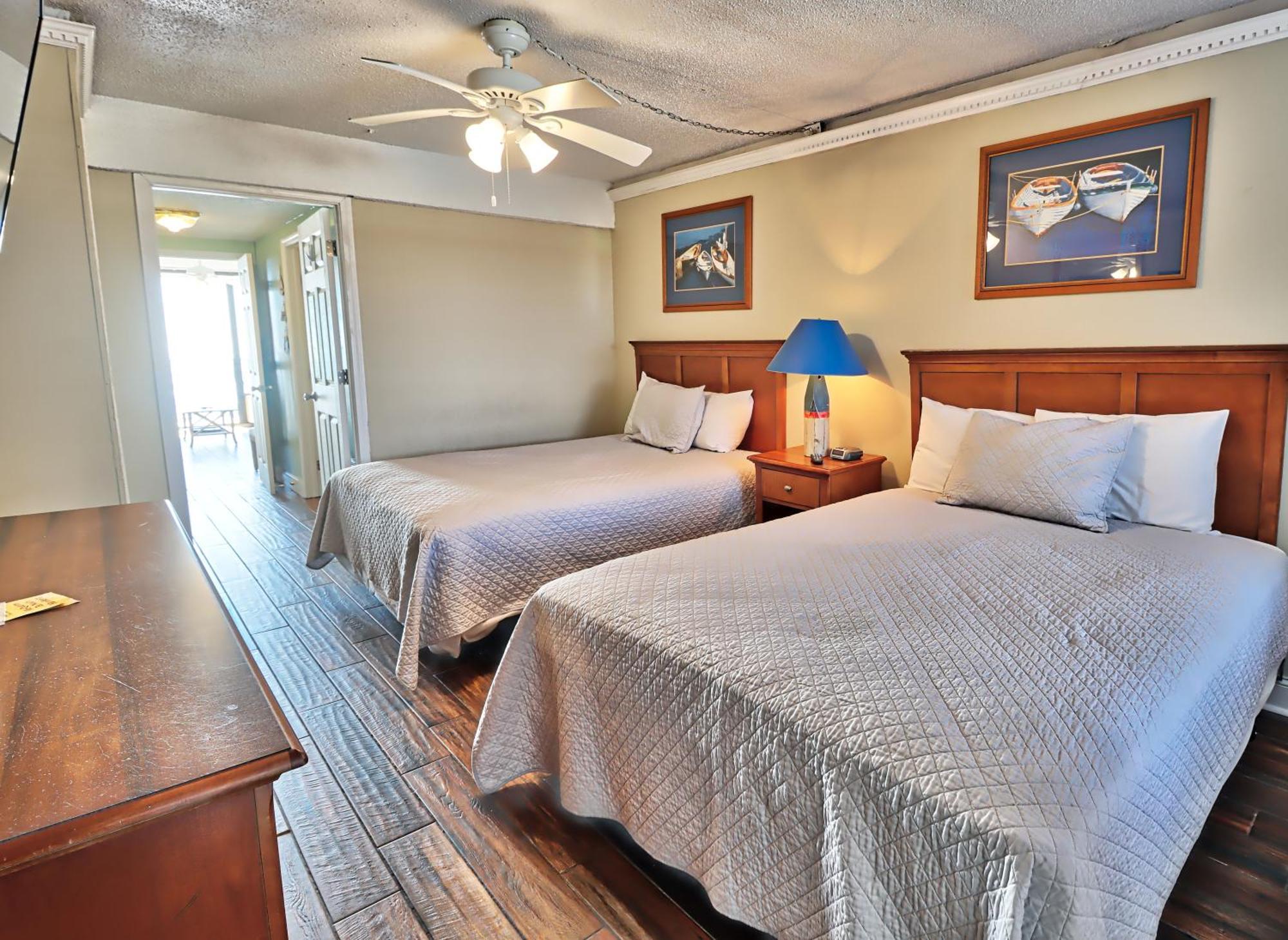 Suites At The Beach Myrtle Beach Room photo